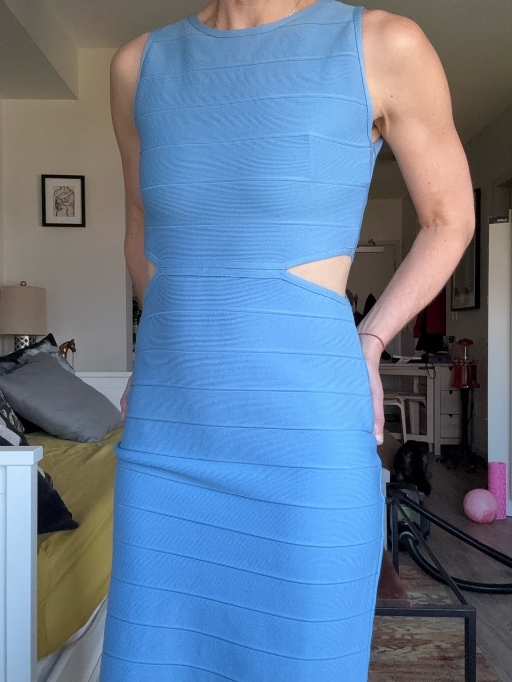 NWT BCBG Cutout Waist Bandage Midi Dress in Powder Blue – Size Medium
